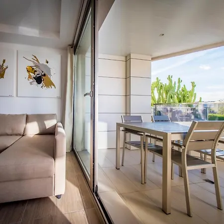 06 Luxury Marina 3 Bedrooms